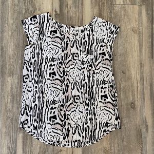 Joie 100% Silk Blouse EXCELLENT Condition Size XS